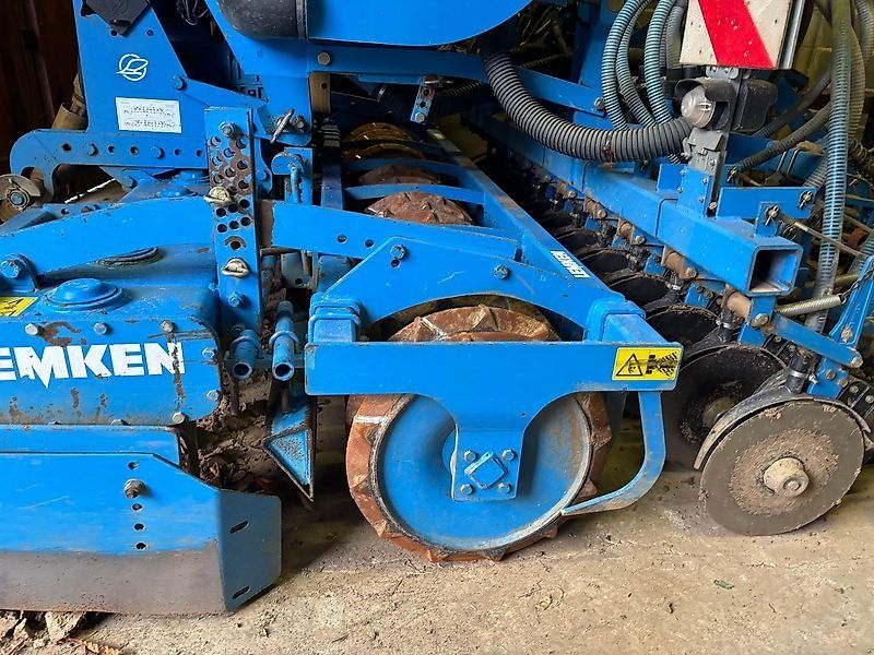 Lemken Zirkon 10/300 + Solitair 8/300