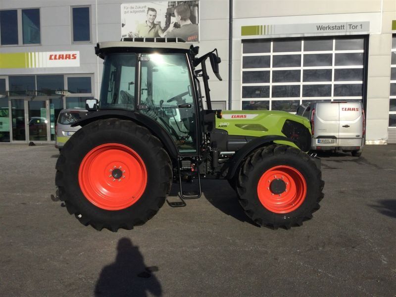 Claas AXOS 240