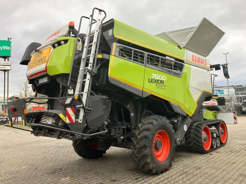 Claas Lexion 7600TT  V930 und Transportwagen