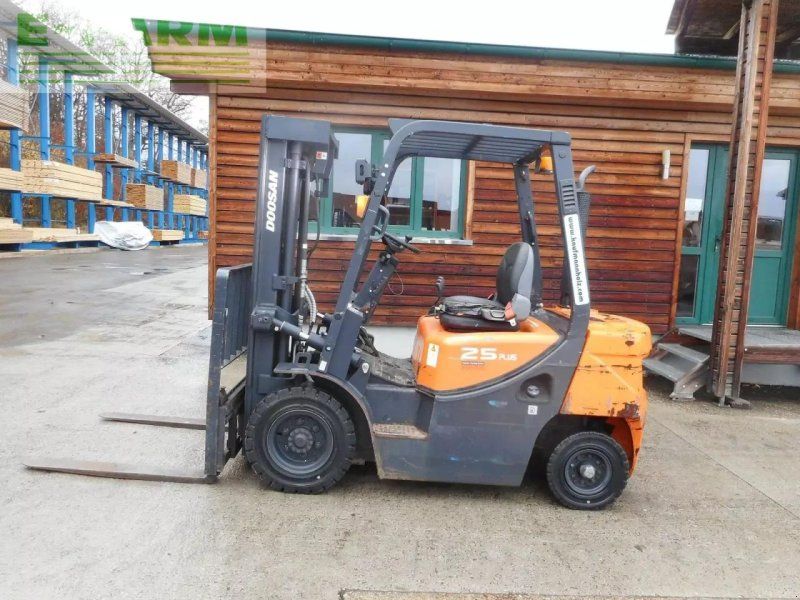 Doosan g25gp diesel triplex 4,7m + ss ( bj.  )