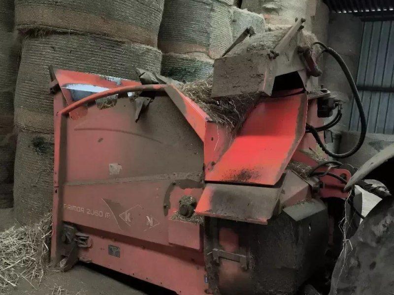 Kuhn primor 2060 m