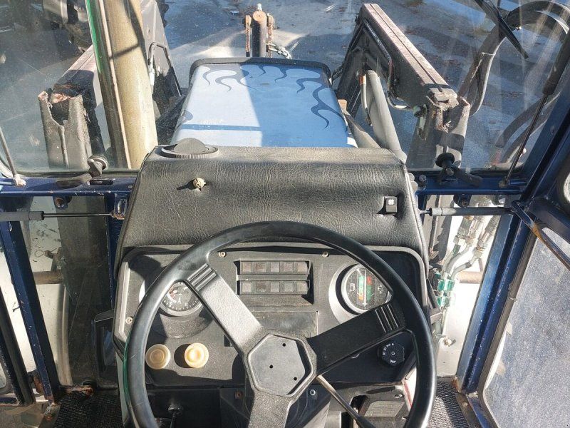 Massey Ferguson 263A