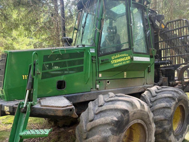 John Deere 1110 D