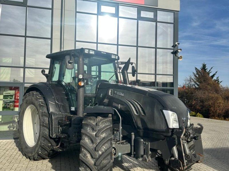 Valtra T213V