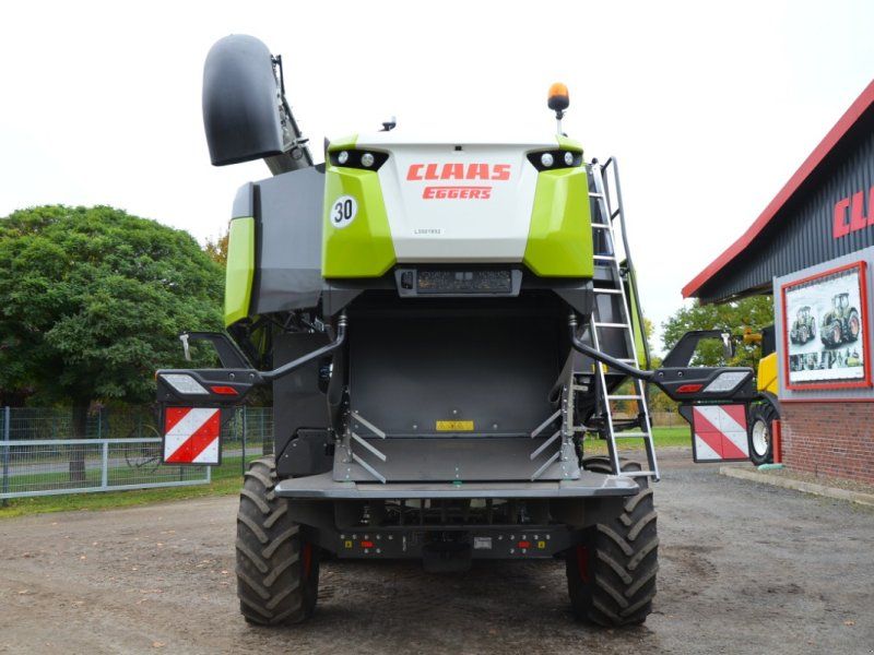 Claas TRION 740 TERRA TRAC