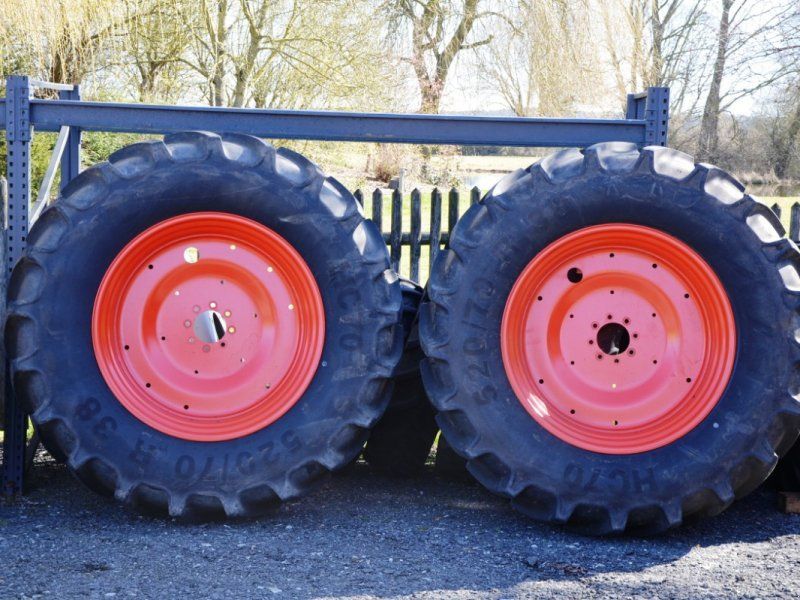 Mitas 520/70 R38 HC 70