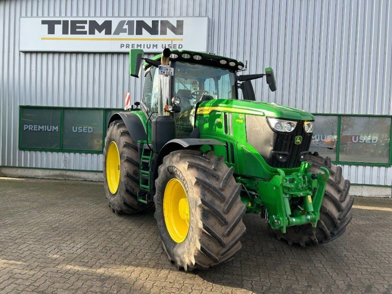 John Deere 6R 250 **MIETRÜCKLÄUFER**