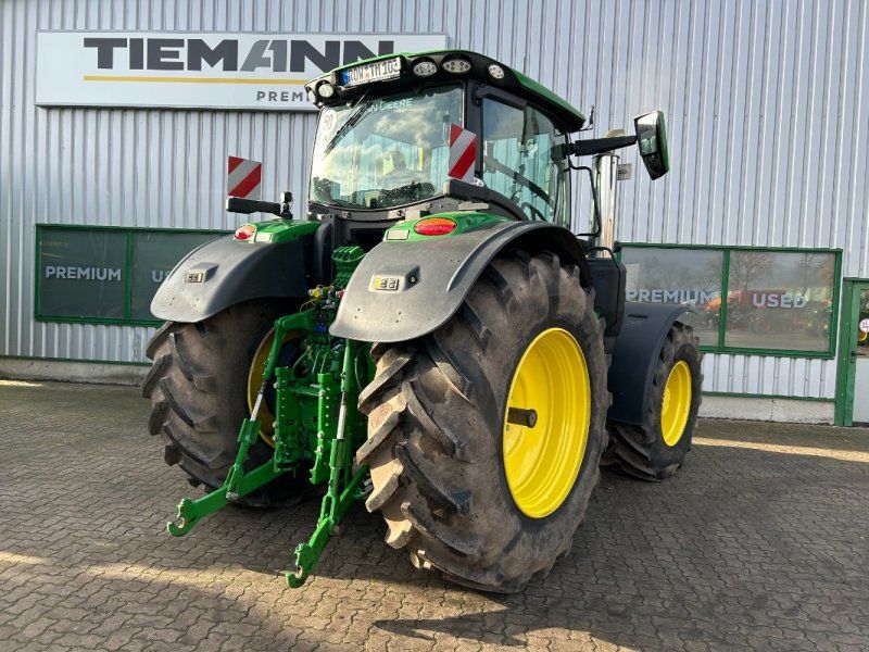 John Deere 6R 250 **MIETRÜCKLÄUFER**