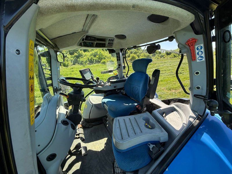 New Holland T7.210 Auto Command
