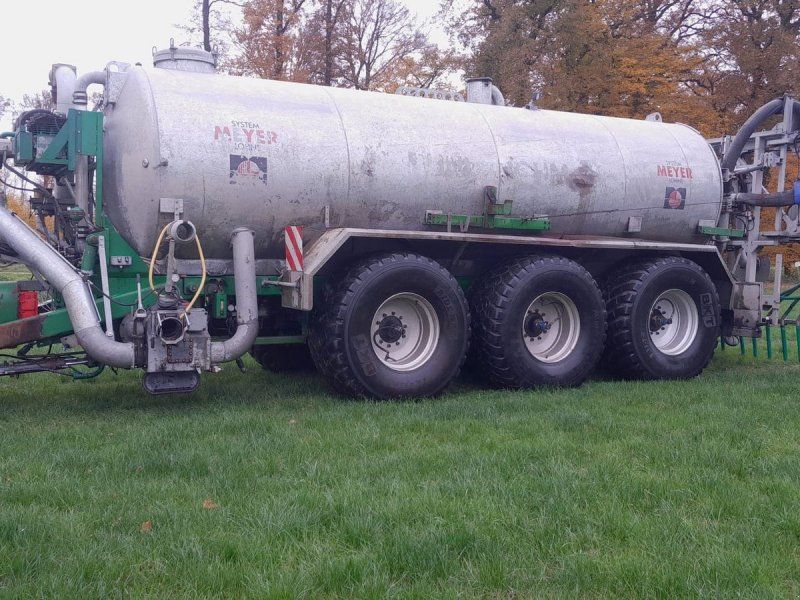 Meyer Lohne Tridem Güllefass