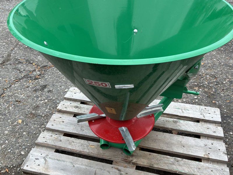 Tellerstreuer 250 l