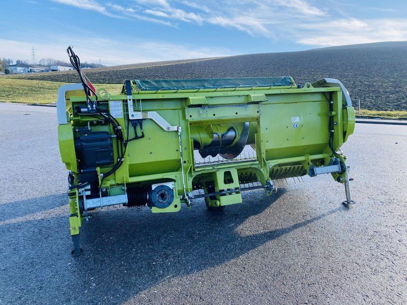 Claas Pick UP 300 HD Profi es Pick UP