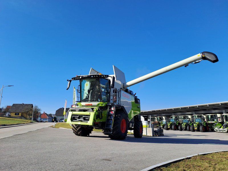 Claas TRION 520 (TRION 500)