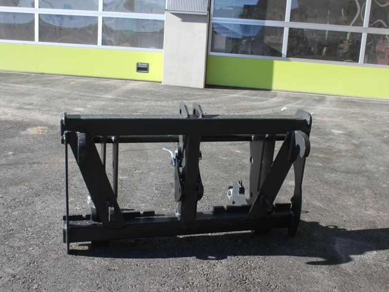 Adapter Dreipunkt / Euroaufnahme Scorpion/Torion