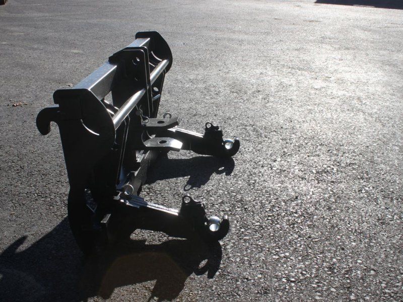 Adapter Dreipunkt / Euroaufnahme Scorpion/Torion