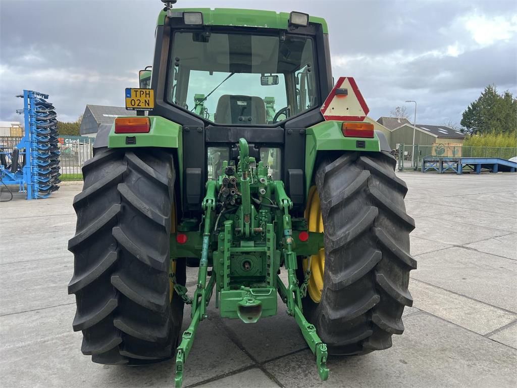 John Deere 6200