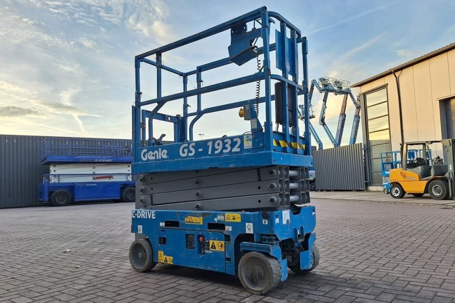 Genie GS1932 E-Drive Several In Stock, 8m Working Height