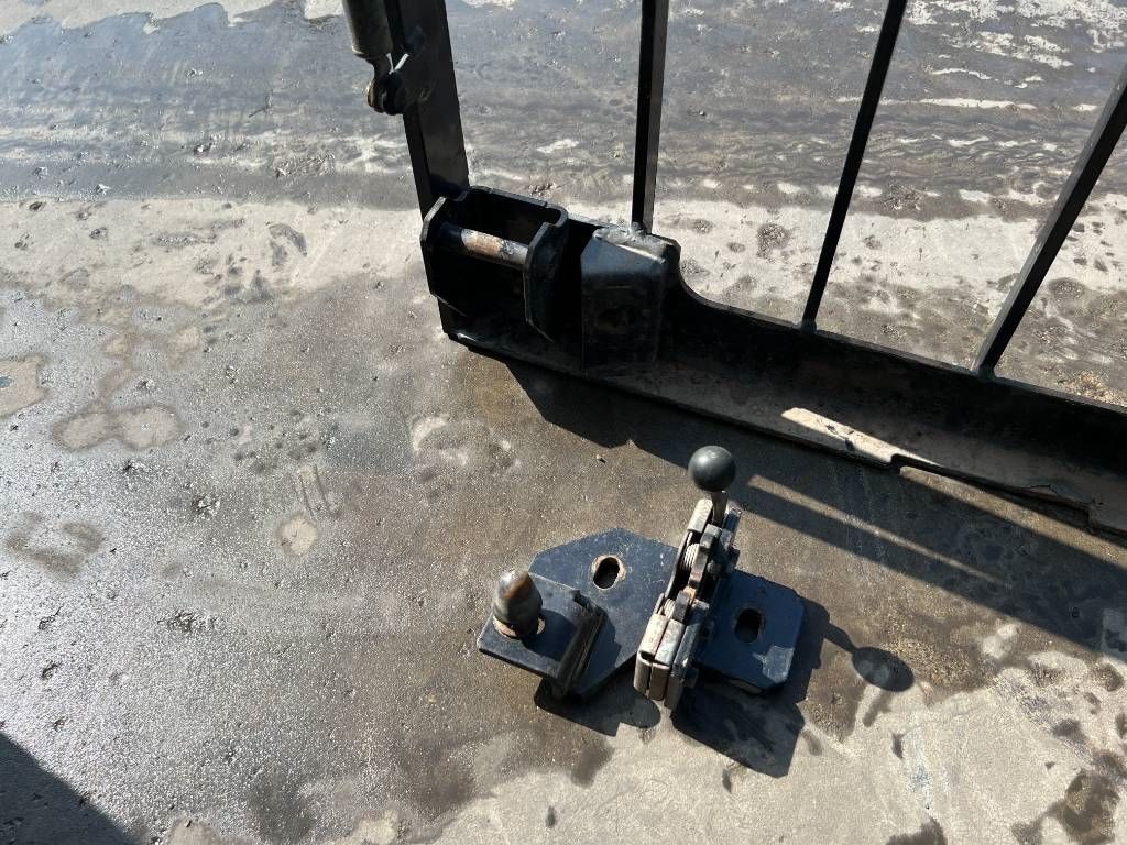 CAT 313E / 320F / 323E / 325F / 329E / 330F / 336E / 3