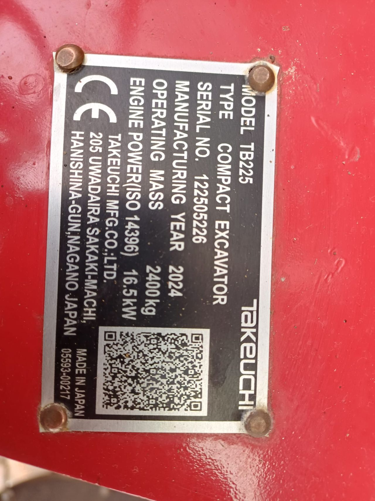 Takeuchi TB225 E | bj 2024 | 218uur | Sorteergrijper