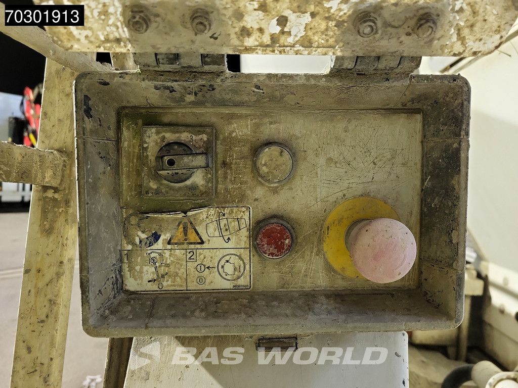 MAN TGS 32.420 8X4 9m3 Schwing Stetter mixer Steelsuspension Automatic Euro 6