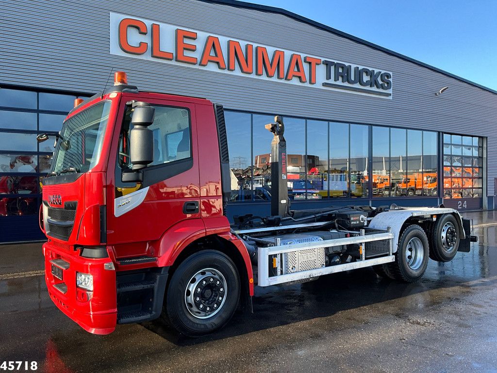 Iveco Stralis AD260S33 Euro 6 Multilift 20 Ton haakarmsysteem Just 197.693 Km!