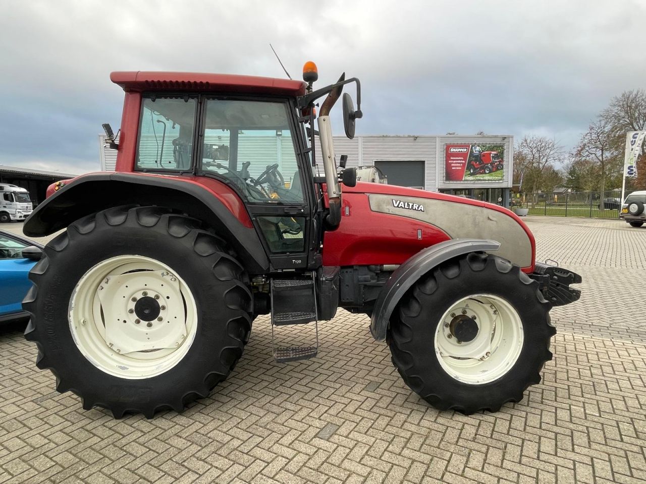 Valtra T120 tractor
