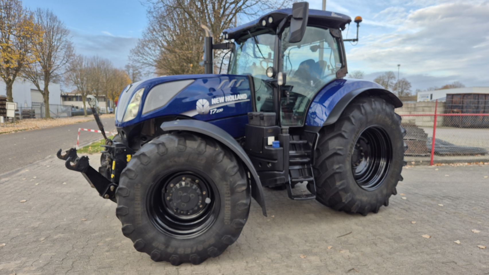 New Holland T7.230 PC 40-eco Lucht, Fronthef en PTO, BluePower