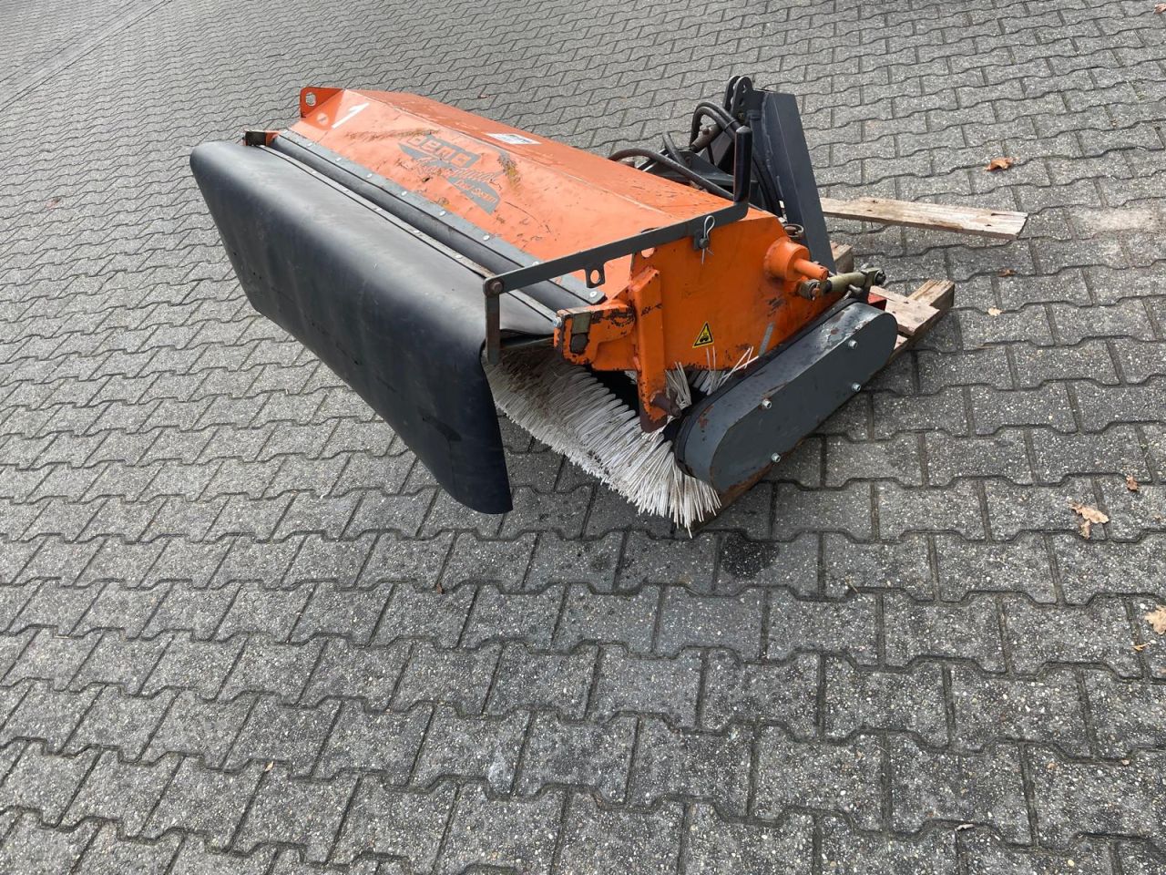 Bema 20 /1250 veegmachine