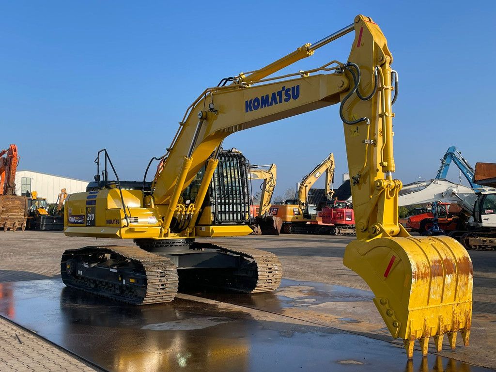 Komatsu PC210LC-10MO