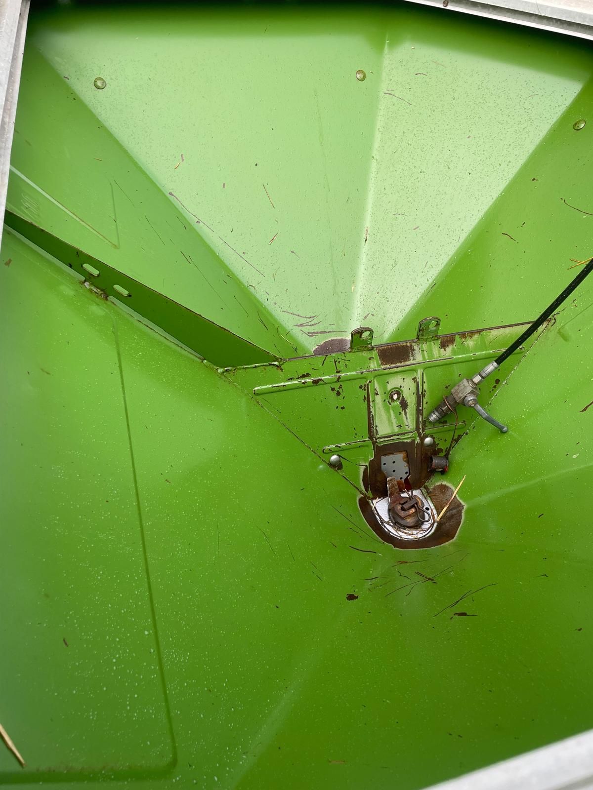 Amazone ZA-F 604 kunstmeststrooier