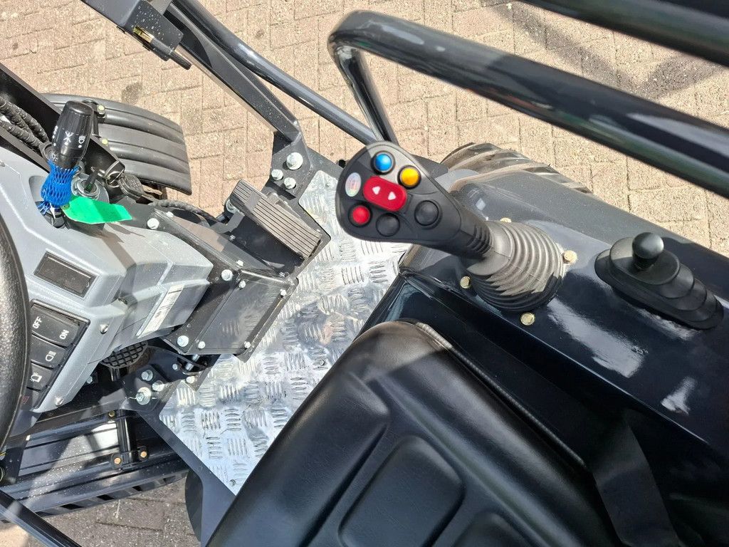 CMH CMH 606E electrische 2tons minilader shovel