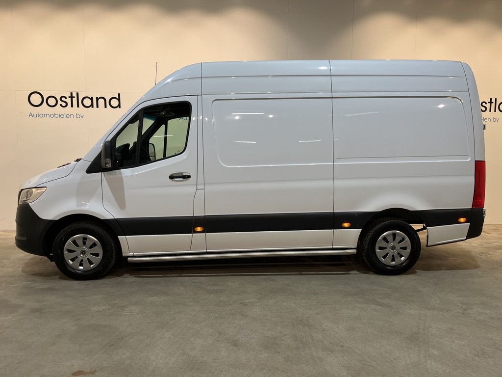 Mercedes-Benz Sprinter 311 CDI L2H2 RWD / Euro 6 / Servicebus / Bott inrichting / 220V / Airco / Oprijplaat / Compressor / CarPlay / Camera