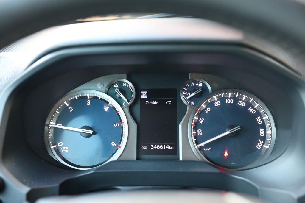 Toyota Landcruiser 150 2.8 D-4D 5DRS COUNTRY A/T VAN