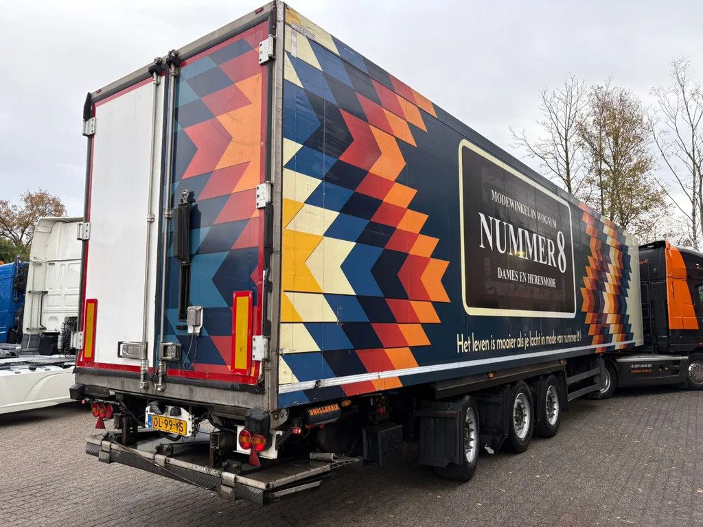 Schmitz Cargobull Thermo King Frigo 2 Compartiments AS-2 Liftas AS-3 Stuuras Dhollandia 2000KG NL Trailer
