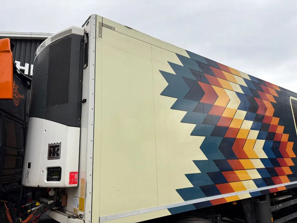 Schmitz Cargobull Thermo King Frigo 2 Compartiments AS-2 Liftas AS-3 Stuuras Dhollandia 2000KG NL Trailer