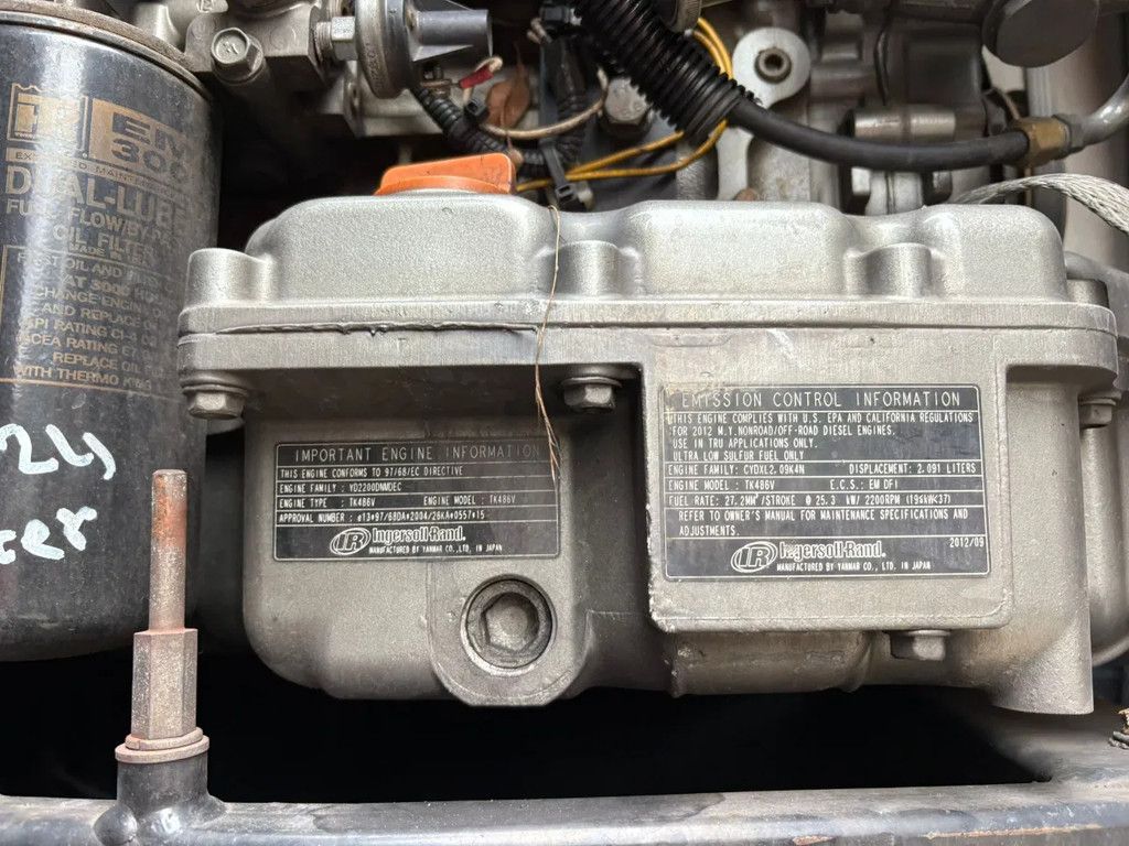 Schmitz Cargobull Thermo King Frigo 2 Compartiments AS-2 Liftas AS-3 Stuuras Dhollandia 2000KG NL Trailer