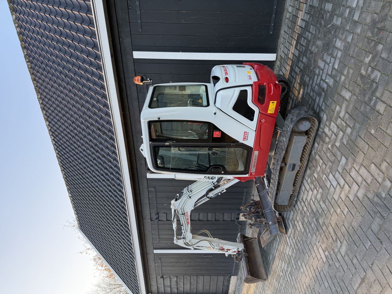 Takeuchi TB225 met 459 uur!!