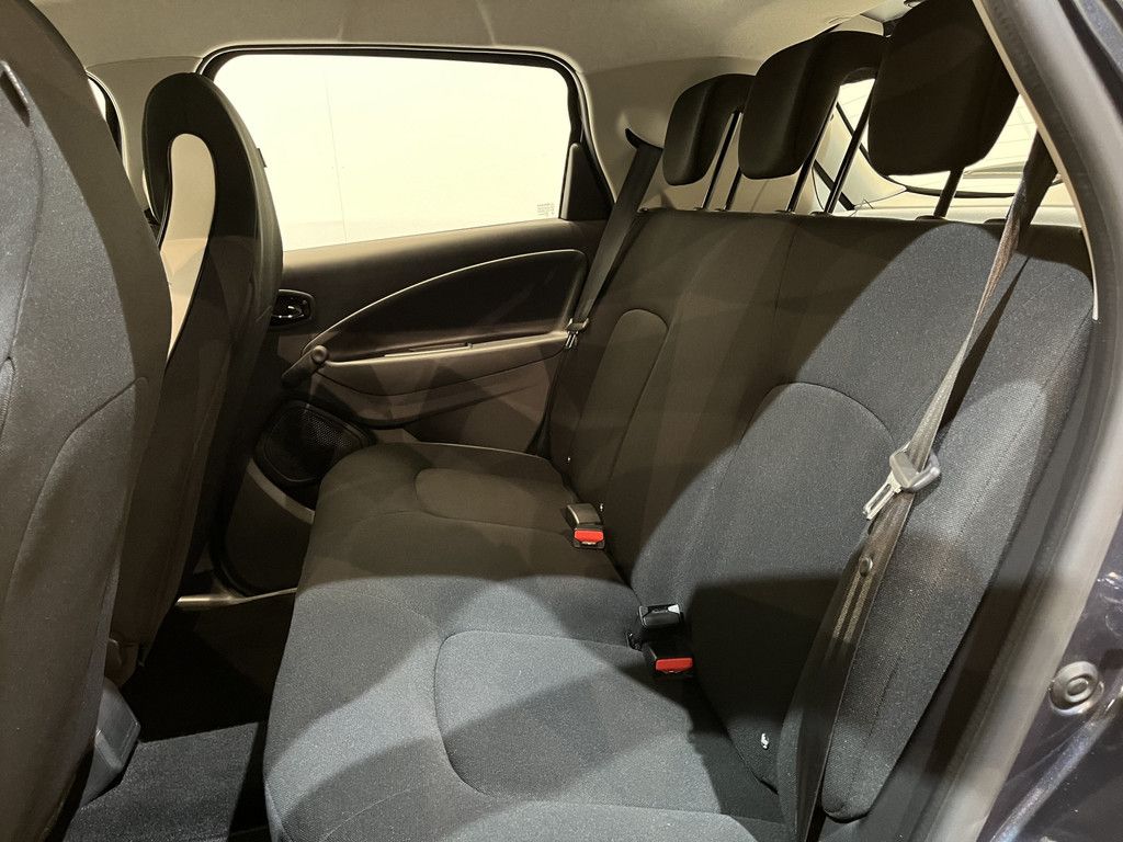 Renault ZOE R110 Life 52 kWh (Incl. Accu) / CarPlay / Airco / Cruise Control / 34.000 KM !! Prijs ex BTW € 11.530,-