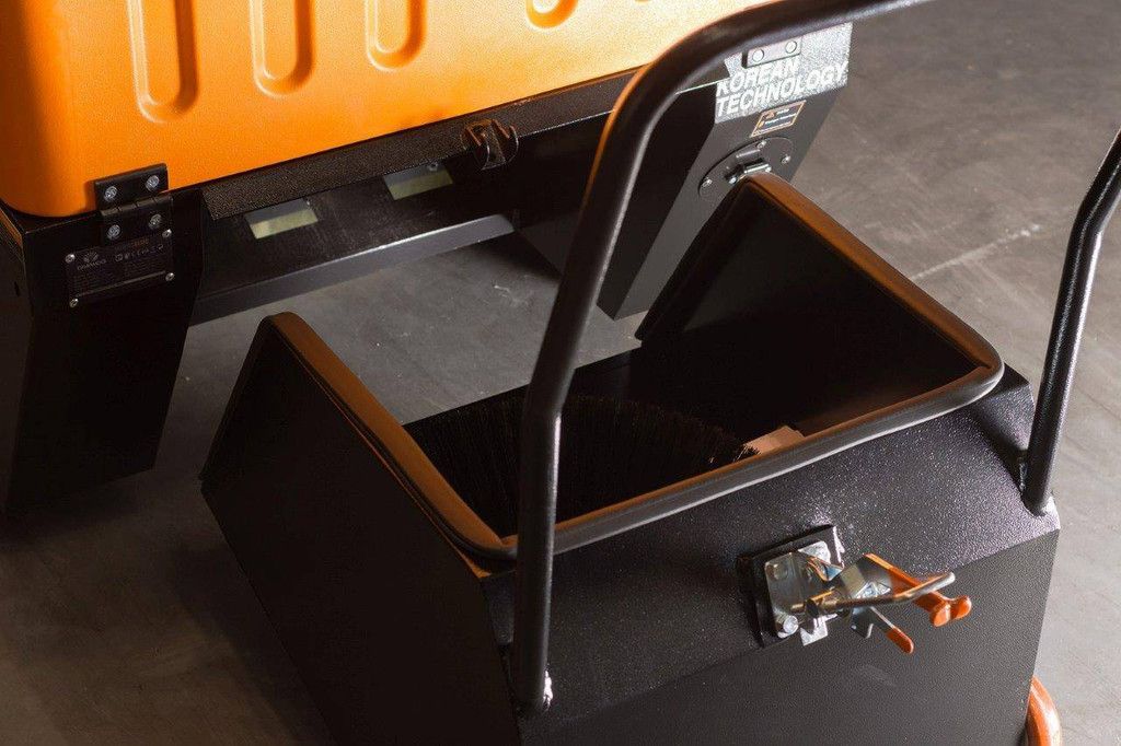 Kehrmaschine Daewoo Das80 Electric 700W 2024 Neu