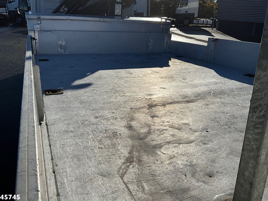 Mercedes-Benz Sprinter 513 2.2 CDI Hiab 2 Tonmeter laadkraan Just 196.629 km!