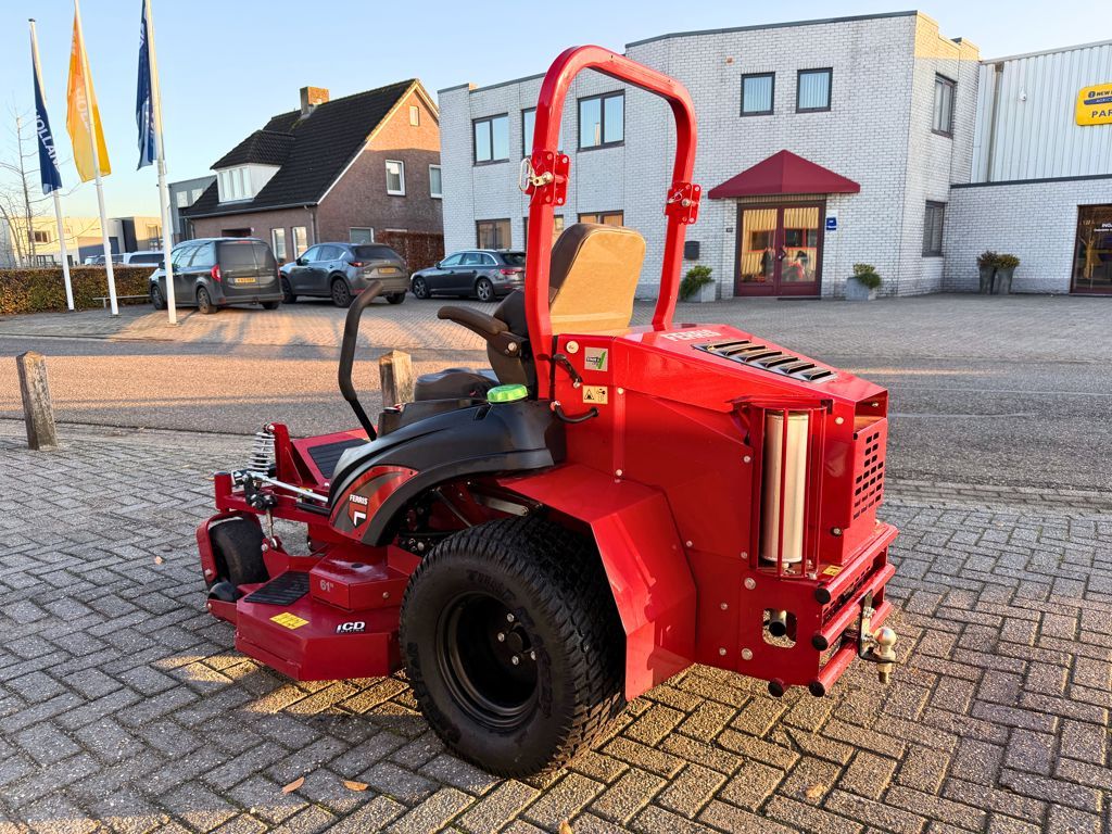 FERRIS IS2600 Zero Turn Maaier