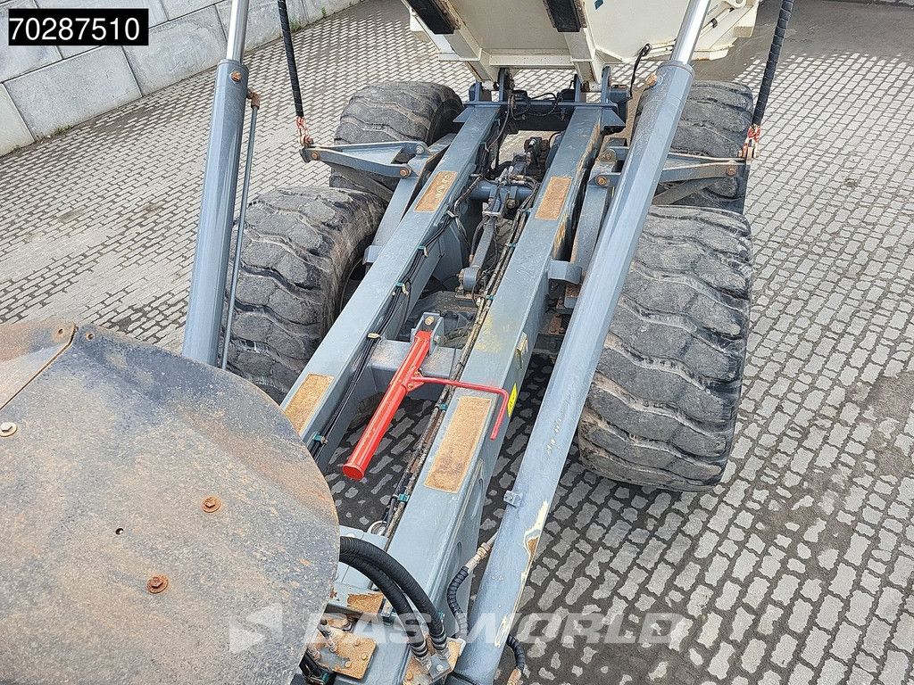 Terex TA300 Laadklep