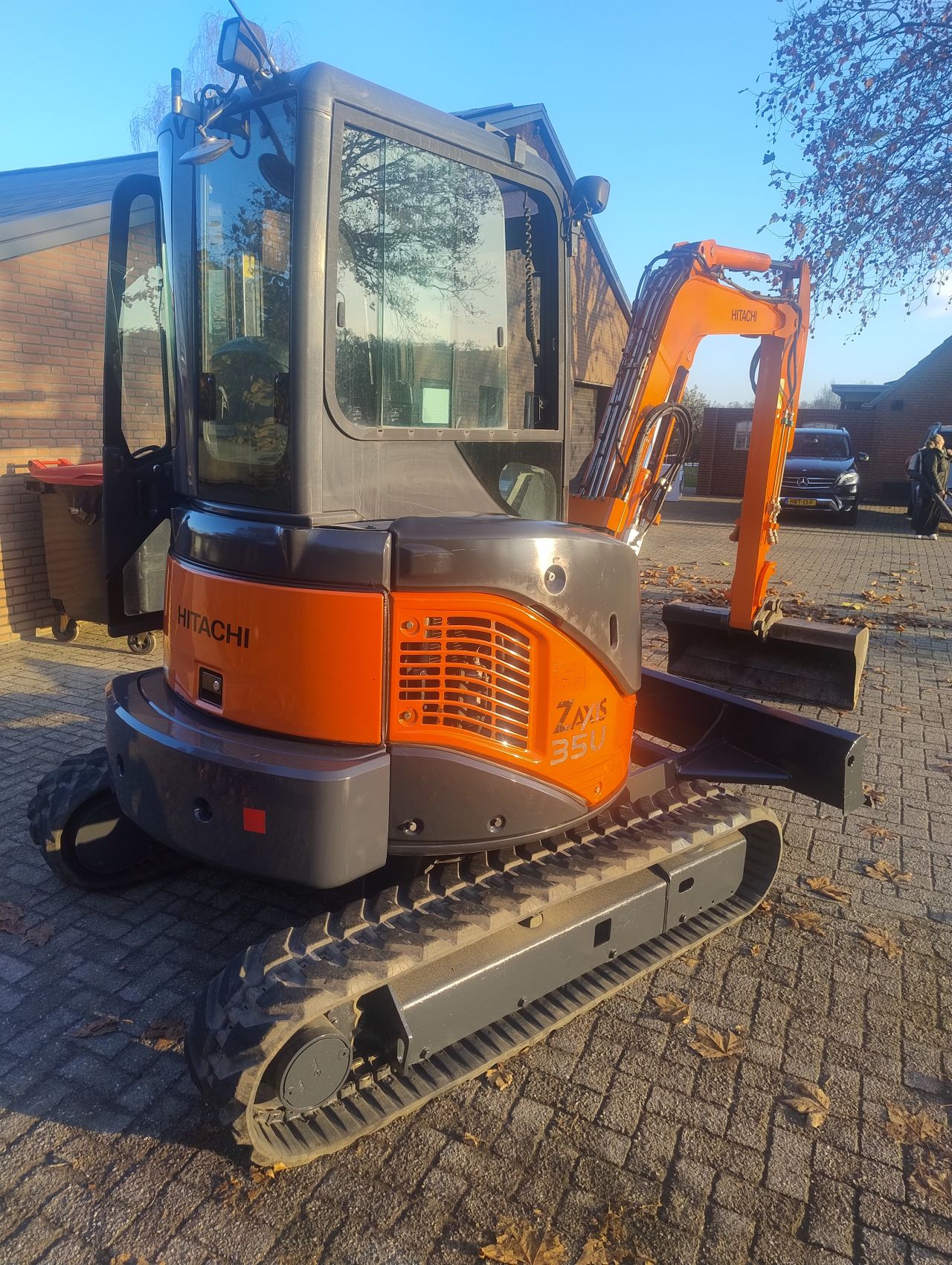 Hitachi zx35u 2010 minigraver sloop sorteer functie graafmachine