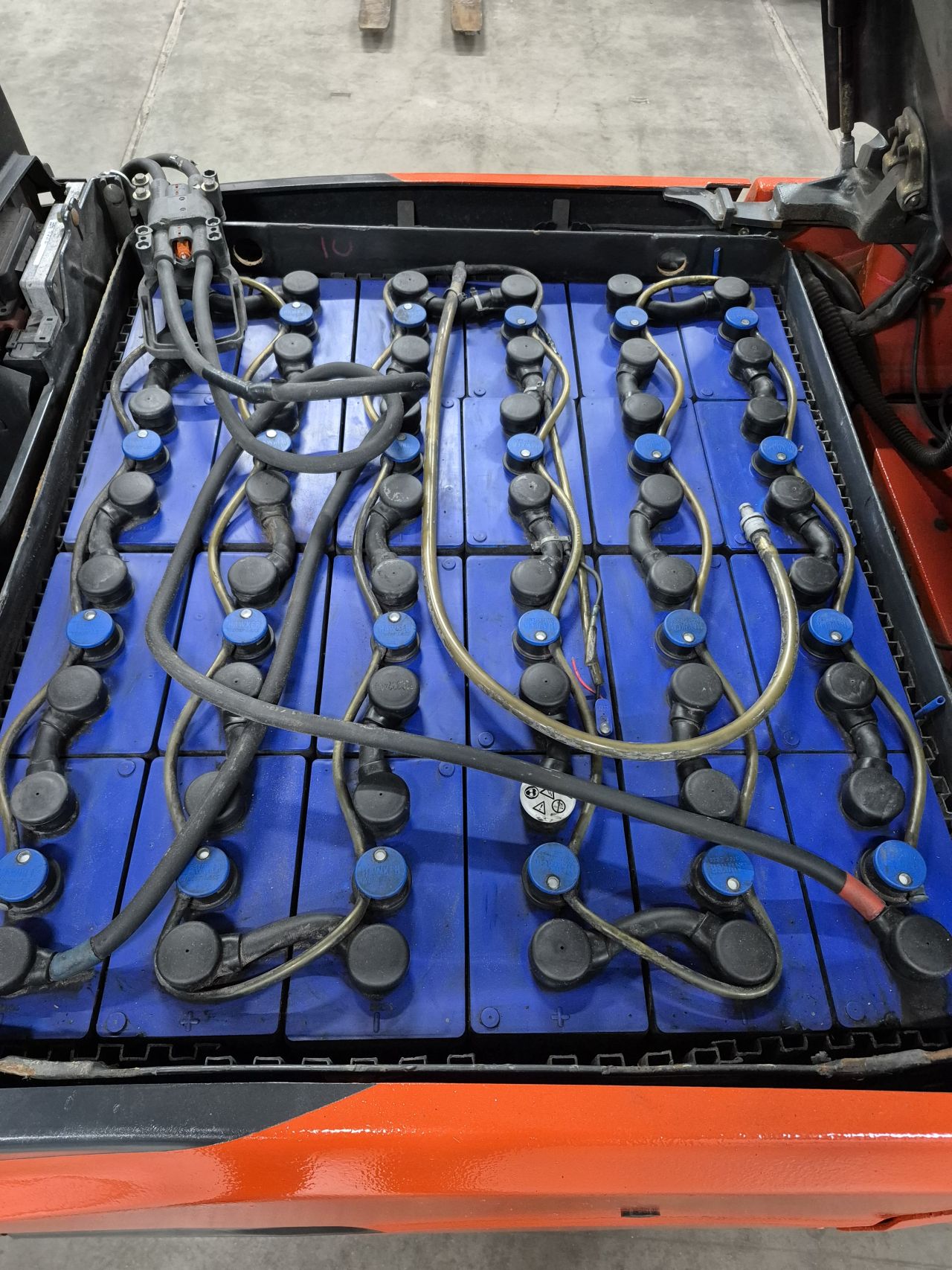 Linde E16L-02 triplex sideshift 6.220 mm bj 2015 7430 uur