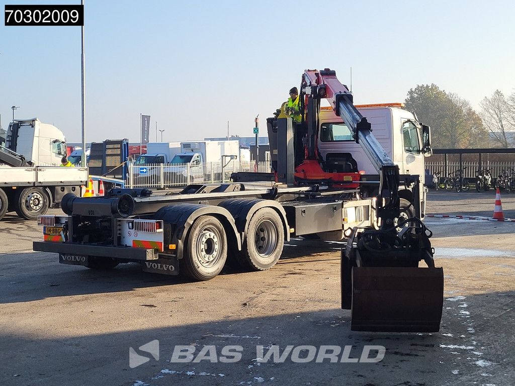 Volvo FM FM 330 6X2 Palfinger Epsilon Z-Crane VDL Hook Lift+Steering Axle