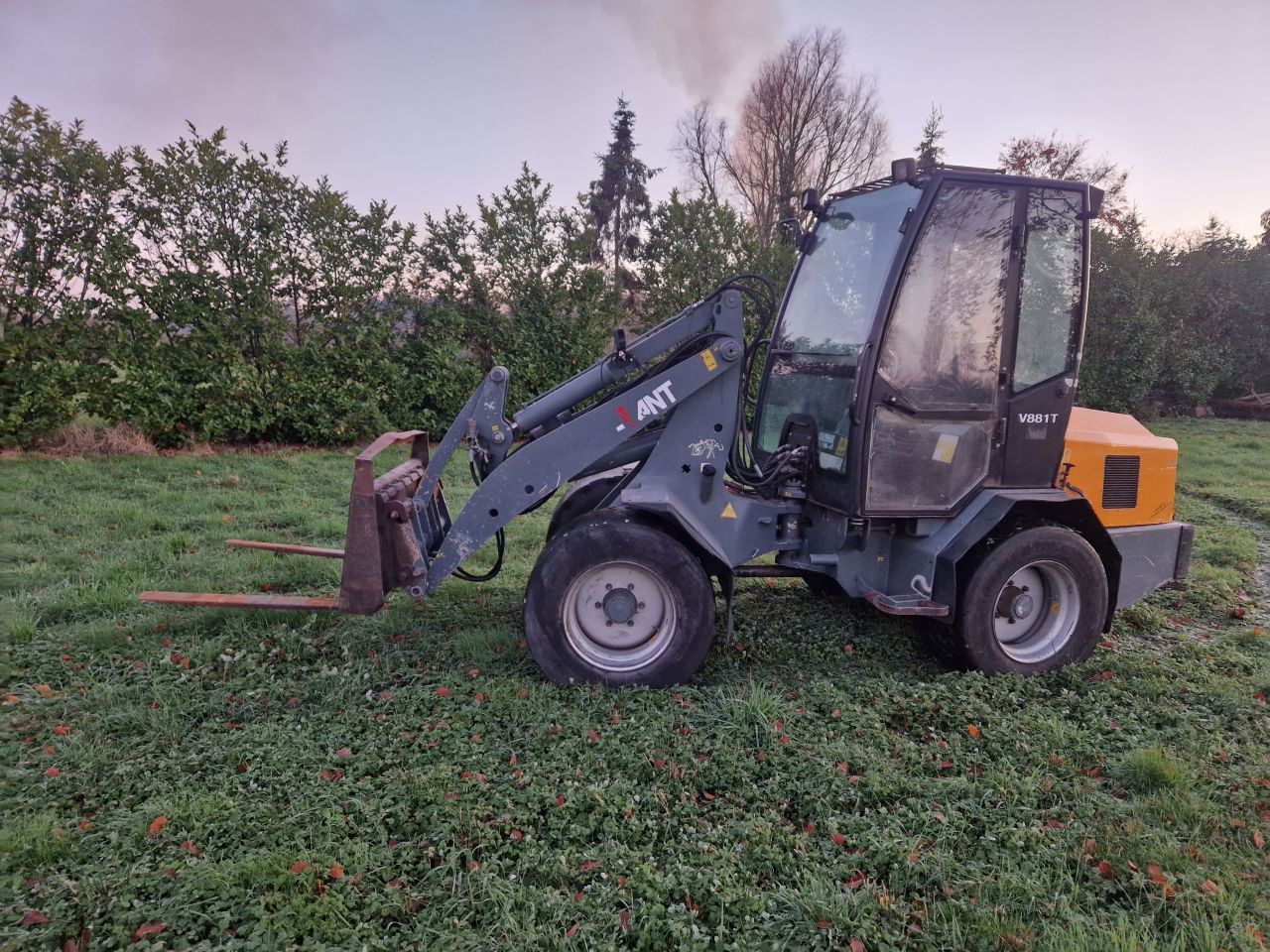 Shovel giant V 881 T schaffer weidemann 4x4