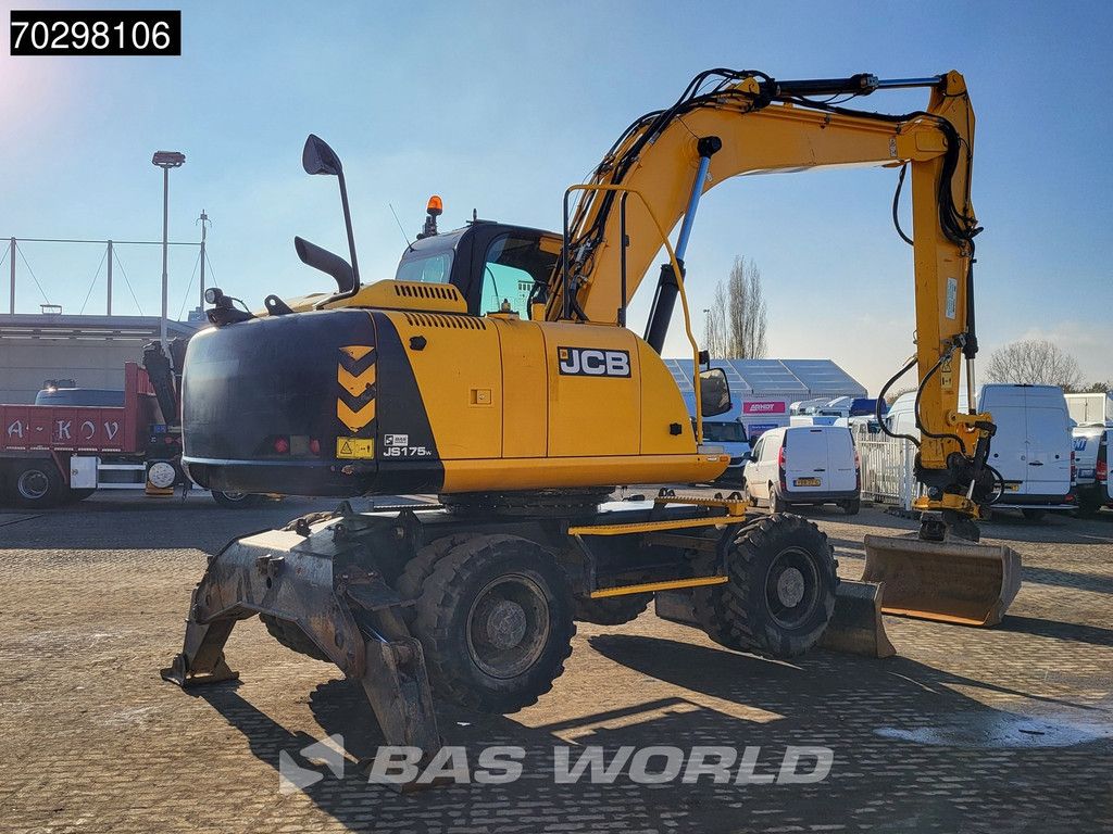 JCB JS175 WT4i Tiltrotator - 3 Buckets