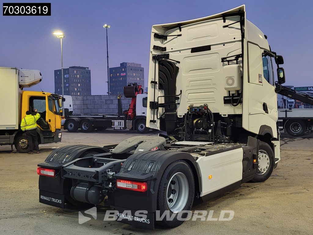 Renault T 520 4X2 NEW! Retarder 2xTanks ACC Standklima LED