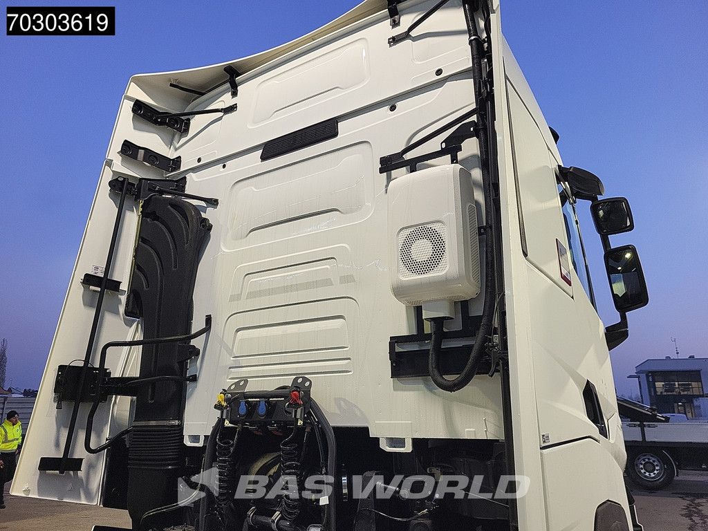 Renault T 520 4X2 NEW! Retarder 2xTanks ACC Standklima LED