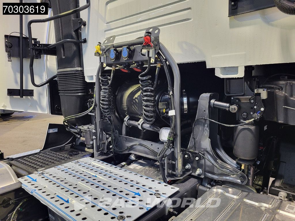 Renault T 520 4X2 NEW! Retarder 2xTanks ACC Standklima LED